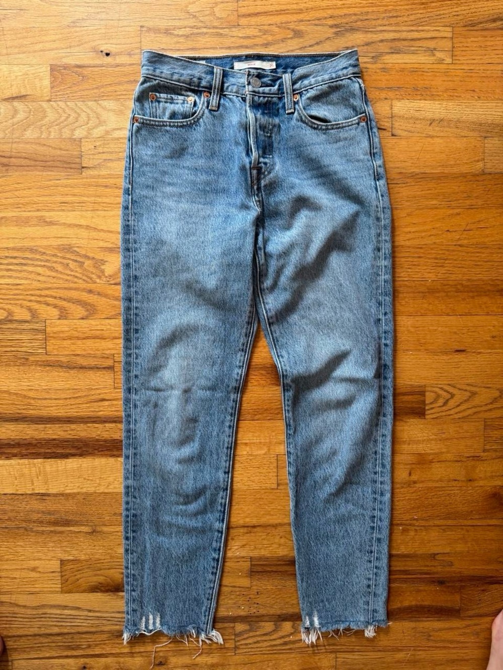 Levi's Women's Slim Straight Light Blue Denim Jeans